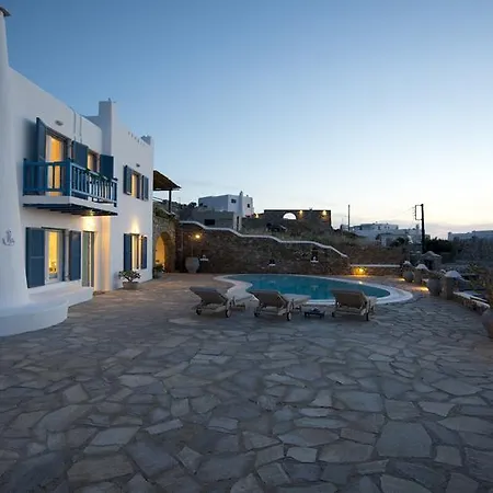 Villa V *