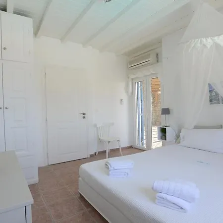 V * Mykonos Town